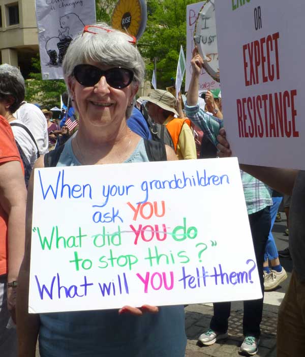 10A-ClimateMarchSign-WhenYourGrandchildrenAsk-WhatWillYouTellThem-600.jpg