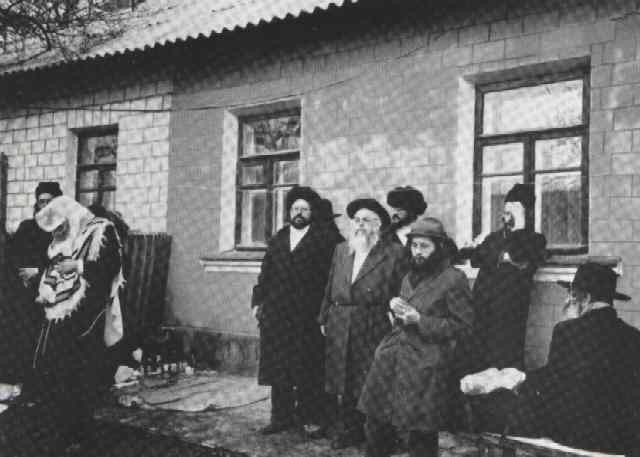 Uman-RabbiNachmanGravesite.jpg