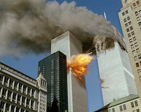 911 - Fireball engulfs WTC2 South Tower