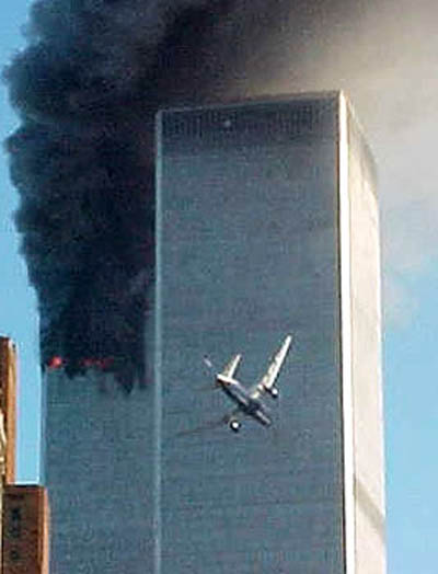 911 Flight UA175 zeros in on WTC2 South Tower