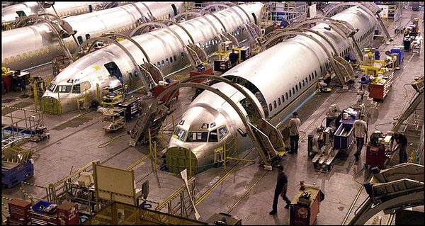 Boeing737airframe- photo by DaveWilliams-WichitaEagle